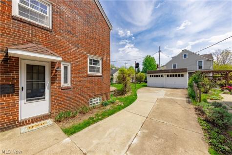 21130 Edgecliff Drive Euclid OH 44123