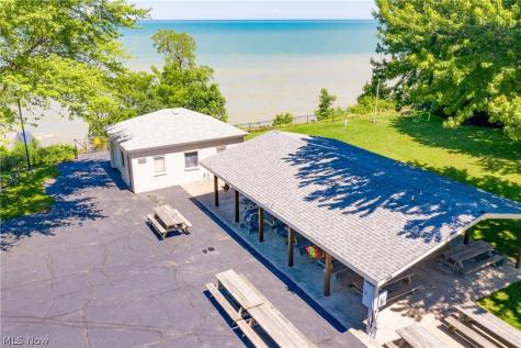 21130 Edgecliff Drive Euclid OH 44123