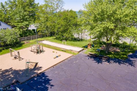 21130 Edgecliff Drive Euclid OH 44123
