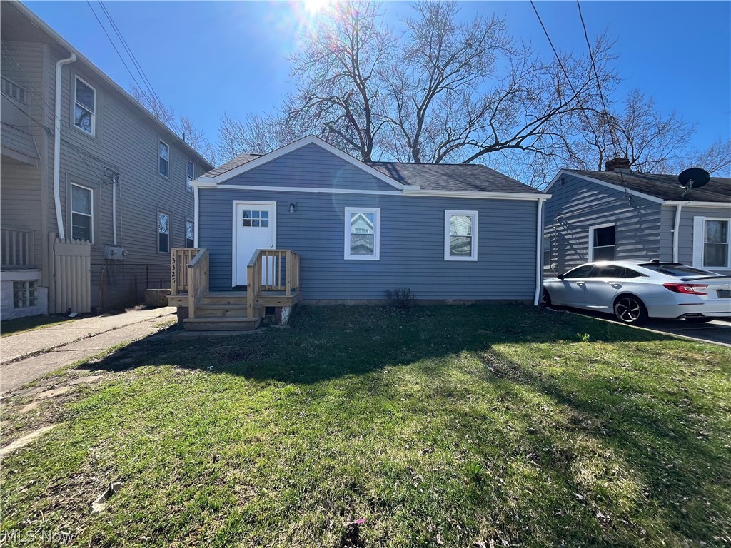 13325 Carrington Avenue Cleveland OH 44135