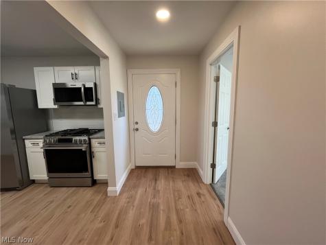 13325 Carrington Avenue Cleveland OH 44135