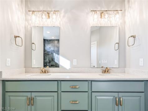 4332 Evergreen Court North Canton OH 44720