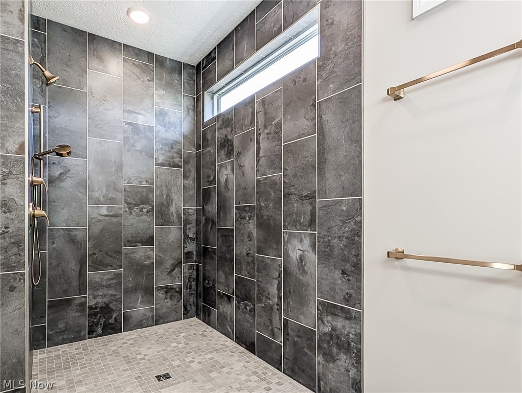 4332 Evergreen Court North Canton OH 44720