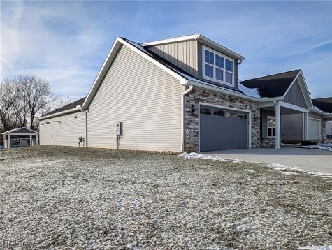 4332 Evergreen Court North Canton OH 44720