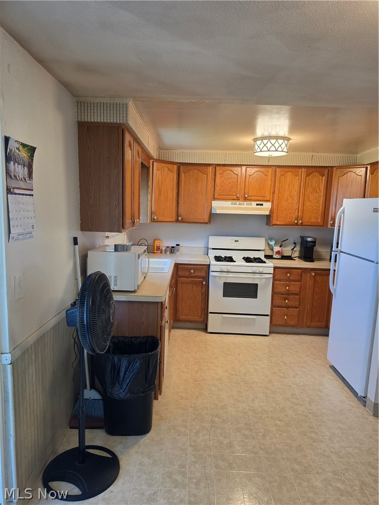 3992 W 176th Street Cleveland OH 44111