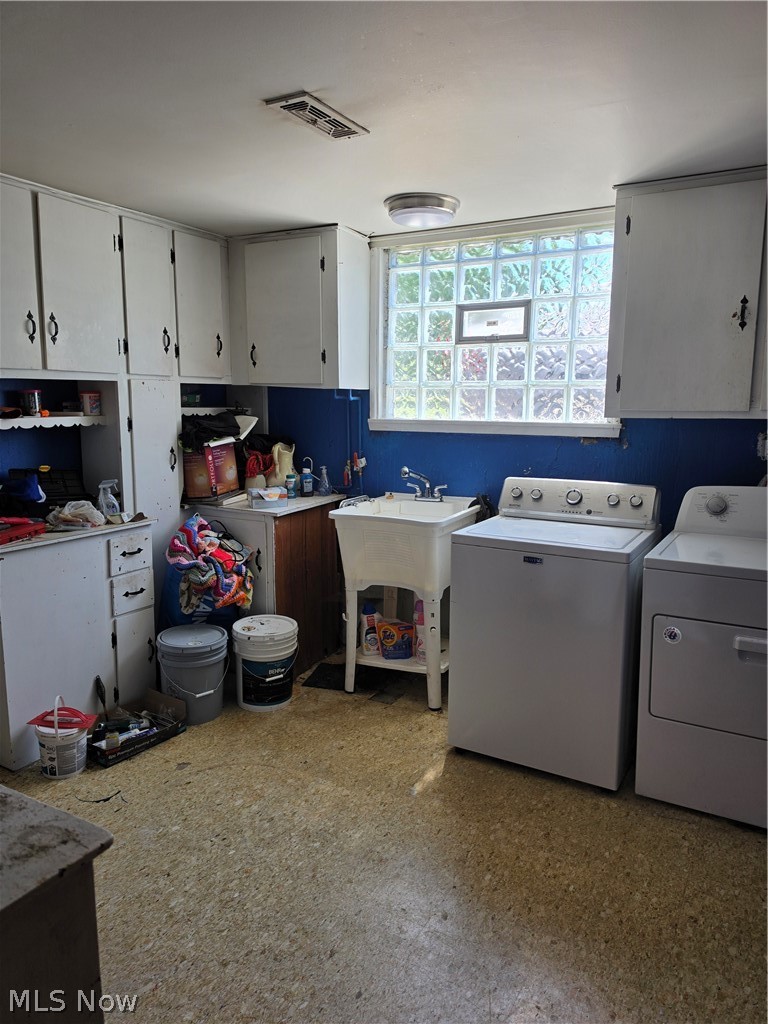 3992 W 176th Street Cleveland OH 44111