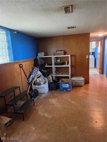 3992 W 176th Street Cleveland OH 44111
