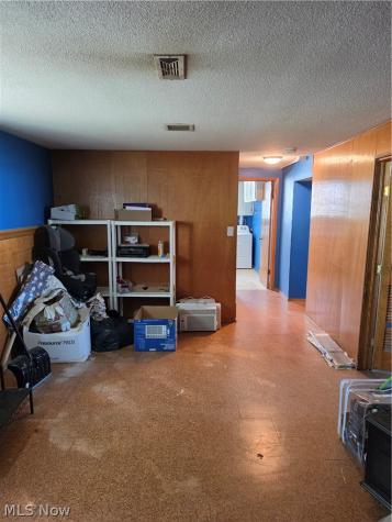 3992 W 176th Street Cleveland OH 44111