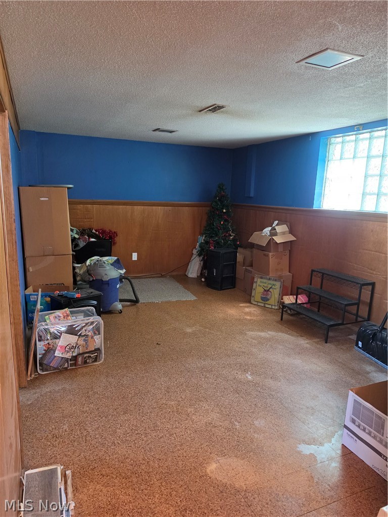 3992 W 176th Street Cleveland OH 44111