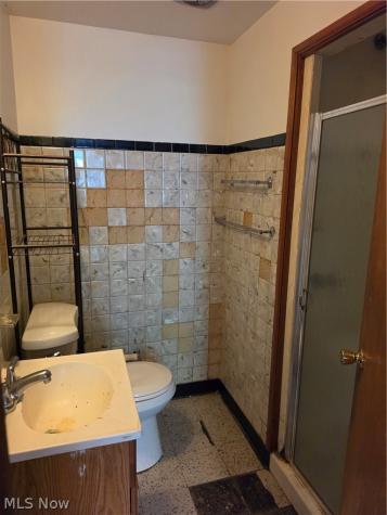 3992 W 176th Street Cleveland OH 44111