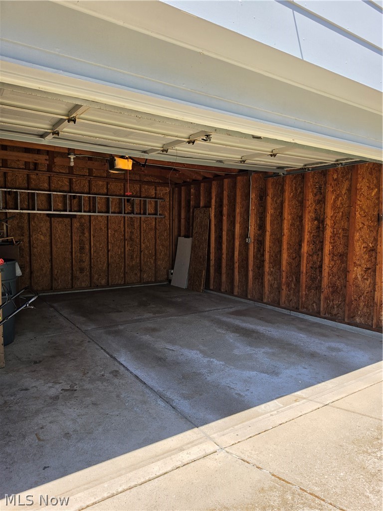 3992 W 176th Street Cleveland OH 44111