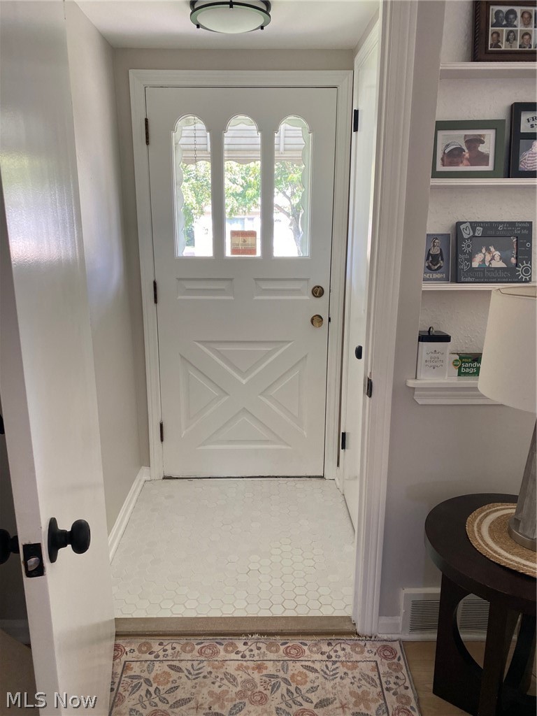 4226 Okalona Road South Euclid OH 44121