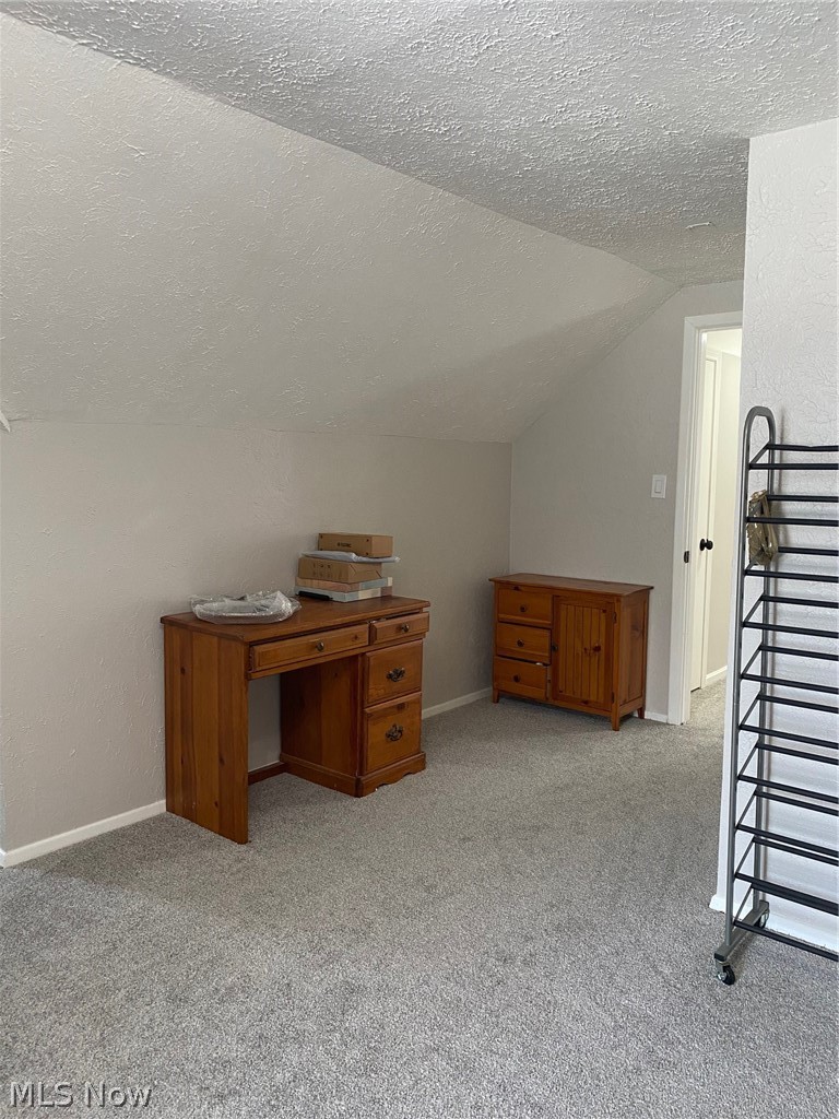 4226 Okalona Road South Euclid OH 44121