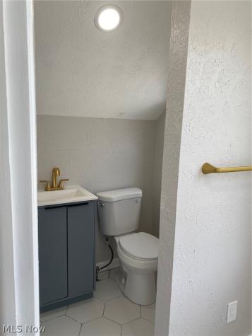 4226 Okalona Road South Euclid OH 44121