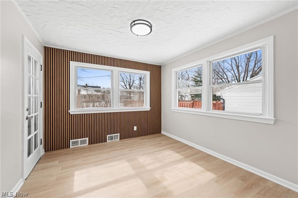 4226 Okalona Road South Euclid OH 44121