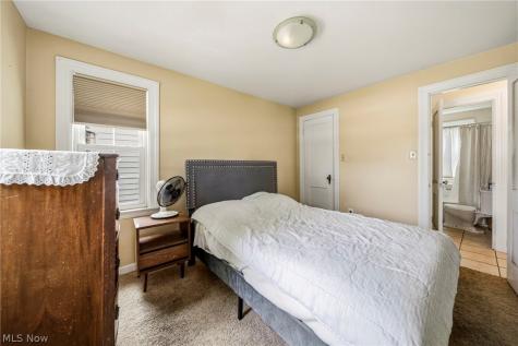 134 E 293rd Street Willowick OH 44095