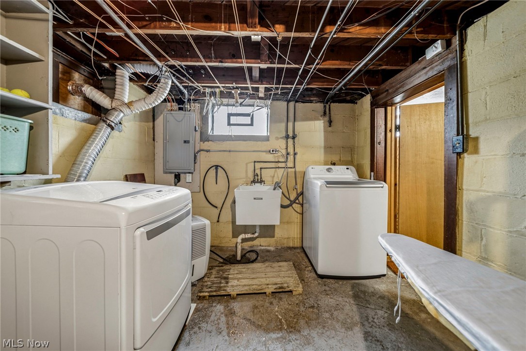 134 E 293rd Street Willowick OH 44095