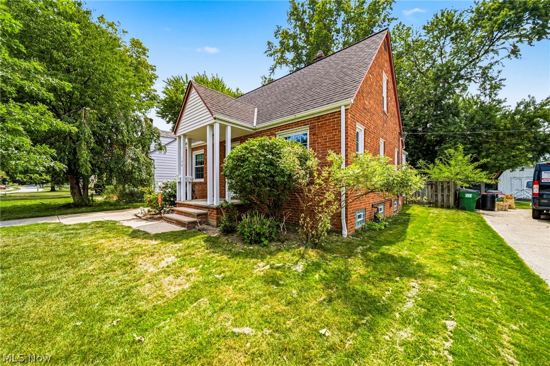 134 E 293rd Street Willowick OH 44095