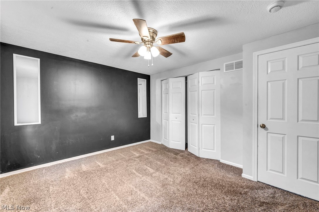 209 Oakwood Lane Seville OH 44273
