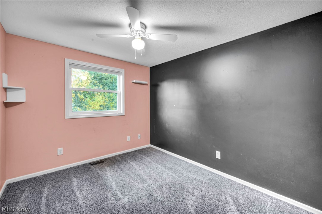 209 Oakwood Lane Seville OH 44273