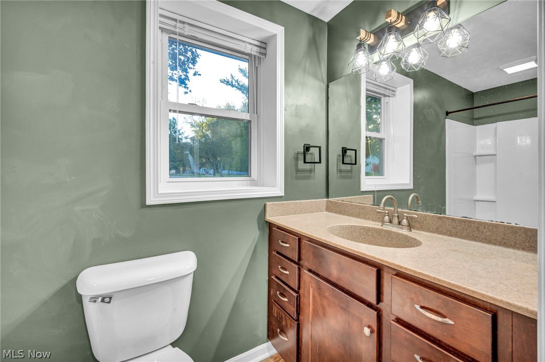 209 Oakwood Lane Seville OH 44273
