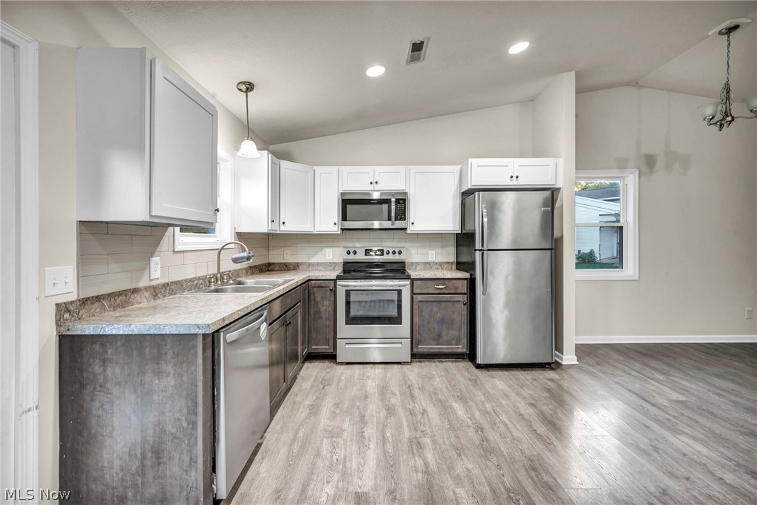 209 Oakwood Lane Seville OH 44273
