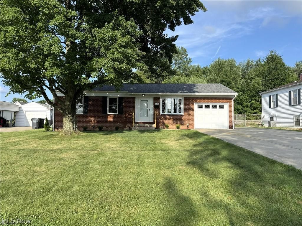 549 Purdue Avenue Youngstown OH 44515