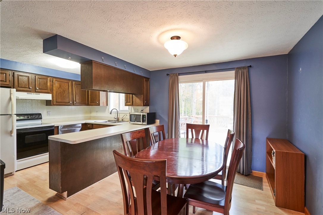 5165 Fawn Drive New Franklin OH 44319