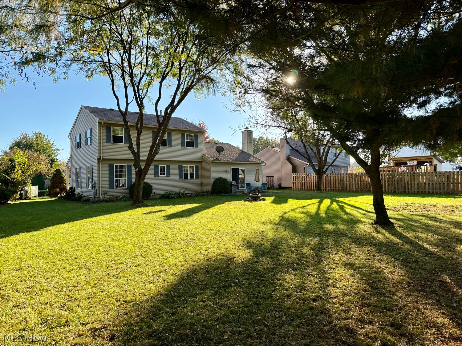 121 Cumberland Court Elyria OH 44035