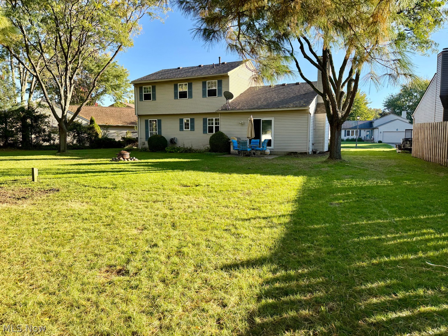 121 Cumberland Court Elyria OH 44035