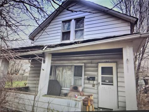 5964 Engel Avenue Cleveland OH 44127