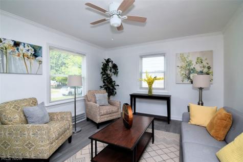 1243 Avondale Road South Euclid OH 44121