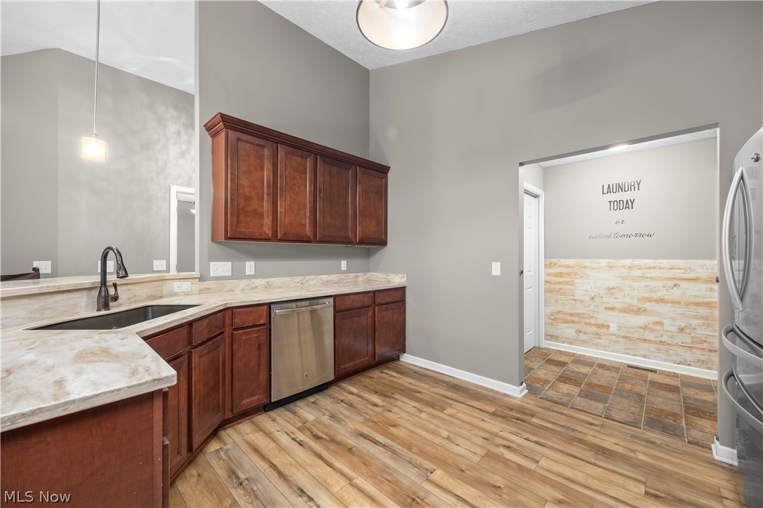 3502 Astor Lane Lorain OH 44053