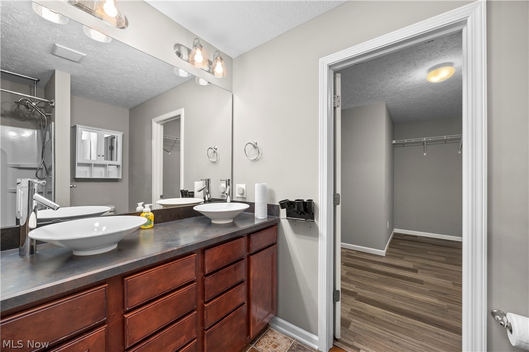 3502 Astor Lane Lorain OH 44053