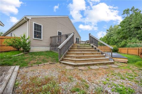 3502 Astor Lane Lorain OH 44053