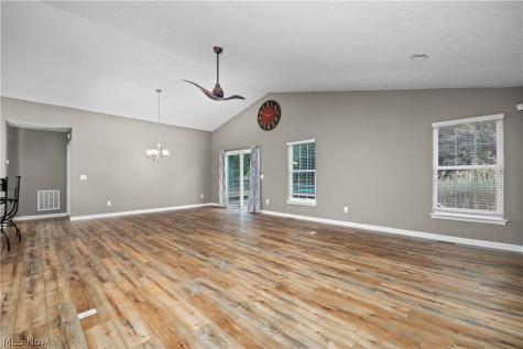 3502 Astor Lane Lorain OH 44053