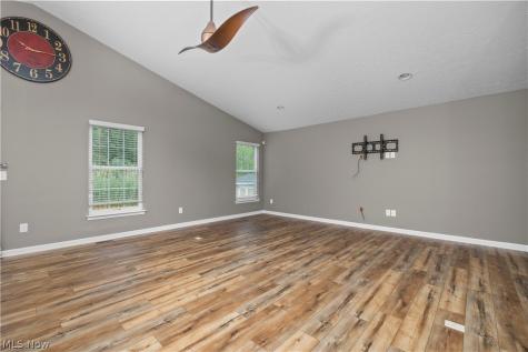 3502 Astor Lane Lorain OH 44053