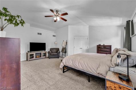 10342 Townley Court Aurora OH 44202