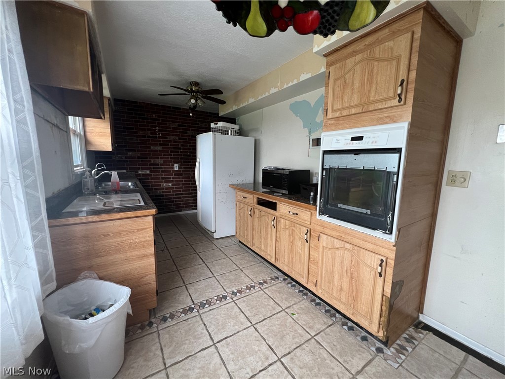 2580 Swiss Avenue SW Canton OH 44706
