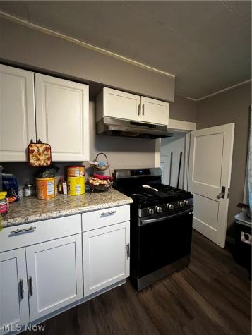 2710 Colburn Avenue Cleveland OH 44109
