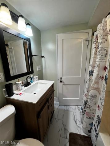2710 Colburn Avenue Cleveland OH 44109