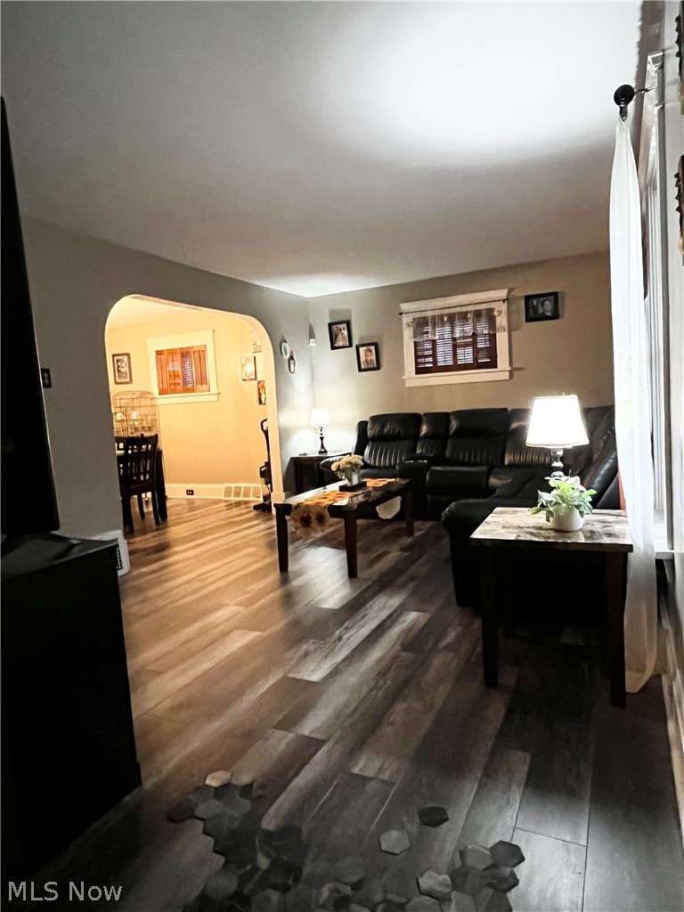 2710 Colburn Avenue Cleveland OH 44109