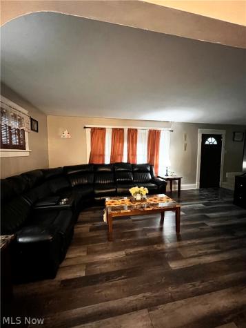2710 Colburn Avenue Cleveland OH 44109