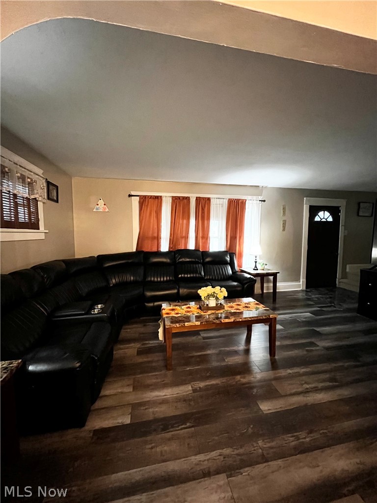 2710 Colburn Avenue Cleveland OH 44109
