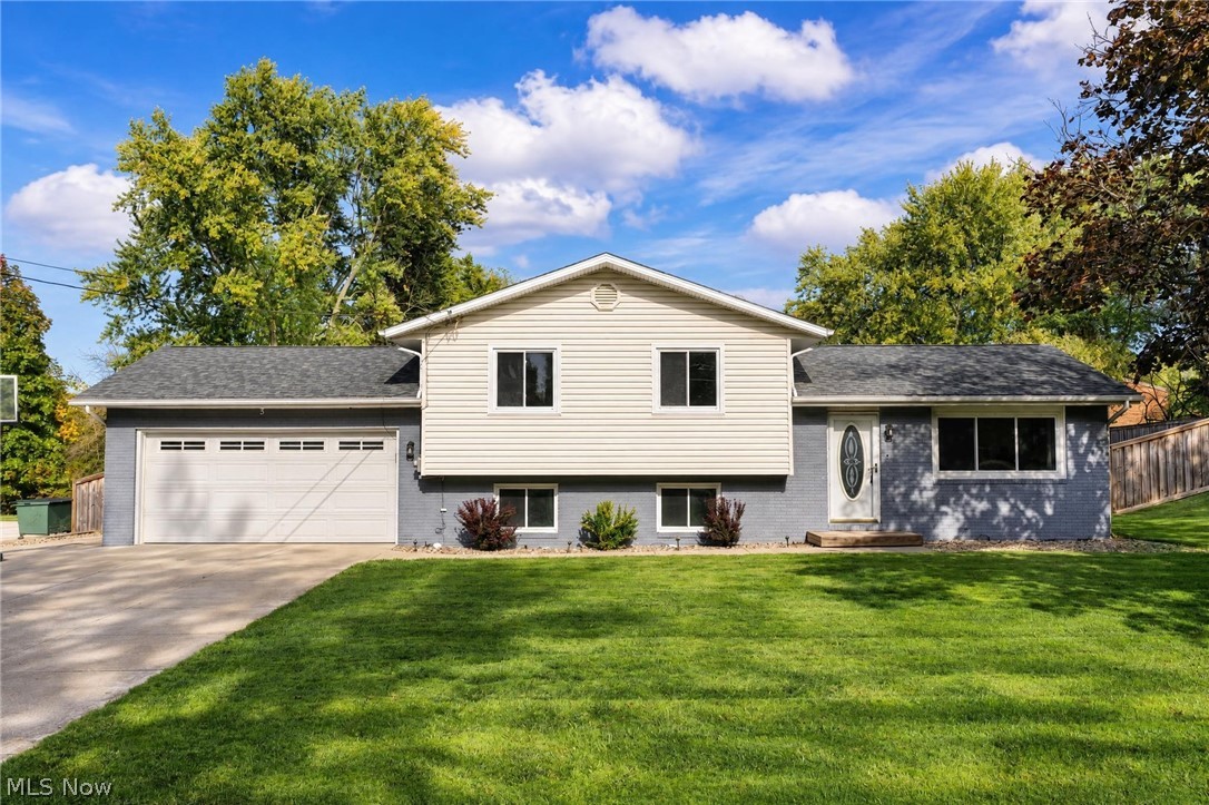 427 Brian Drive Tallmadge OH 44278