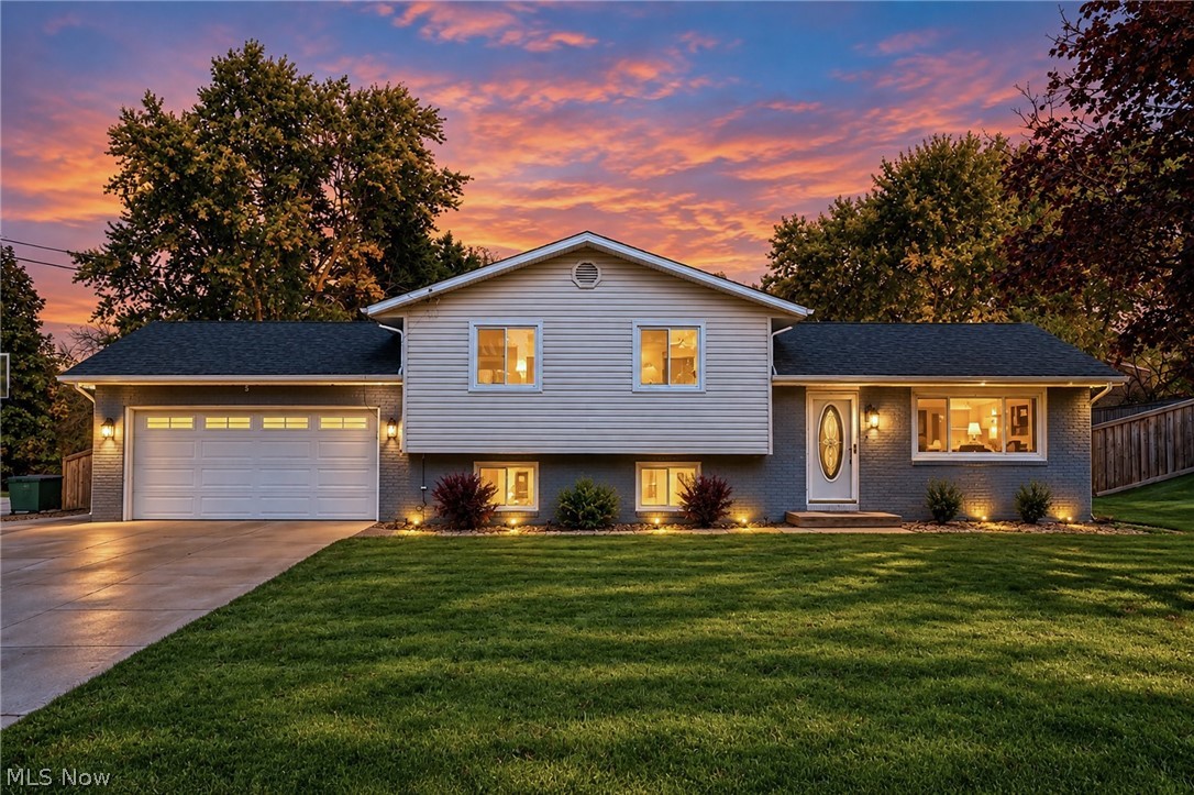 427 Brian Drive Tallmadge OH 44278