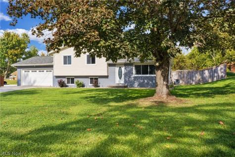 427 Brian Drive Tallmadge OH 44278