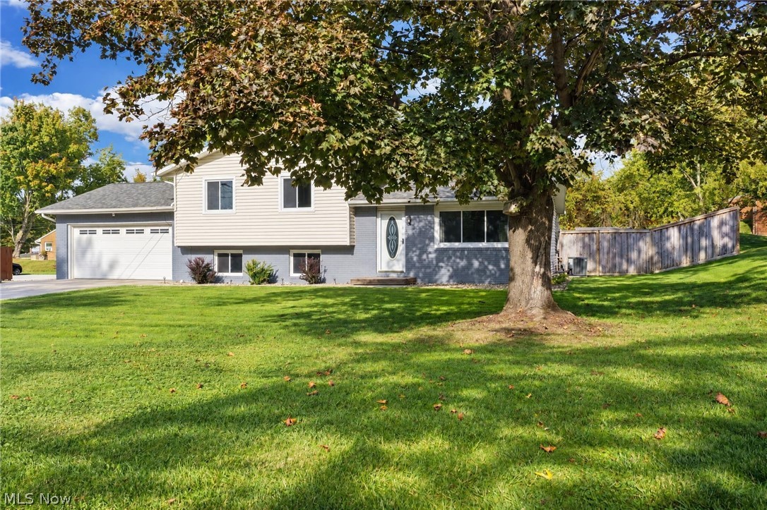 427 Brian Drive Tallmadge OH 44278