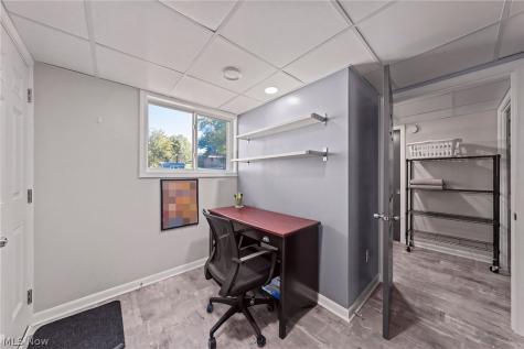 427 Brian Drive Tallmadge OH 44278