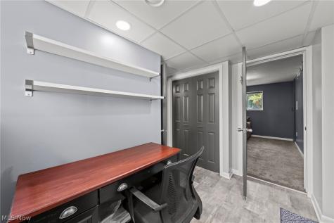 427 Brian Drive Tallmadge OH 44278